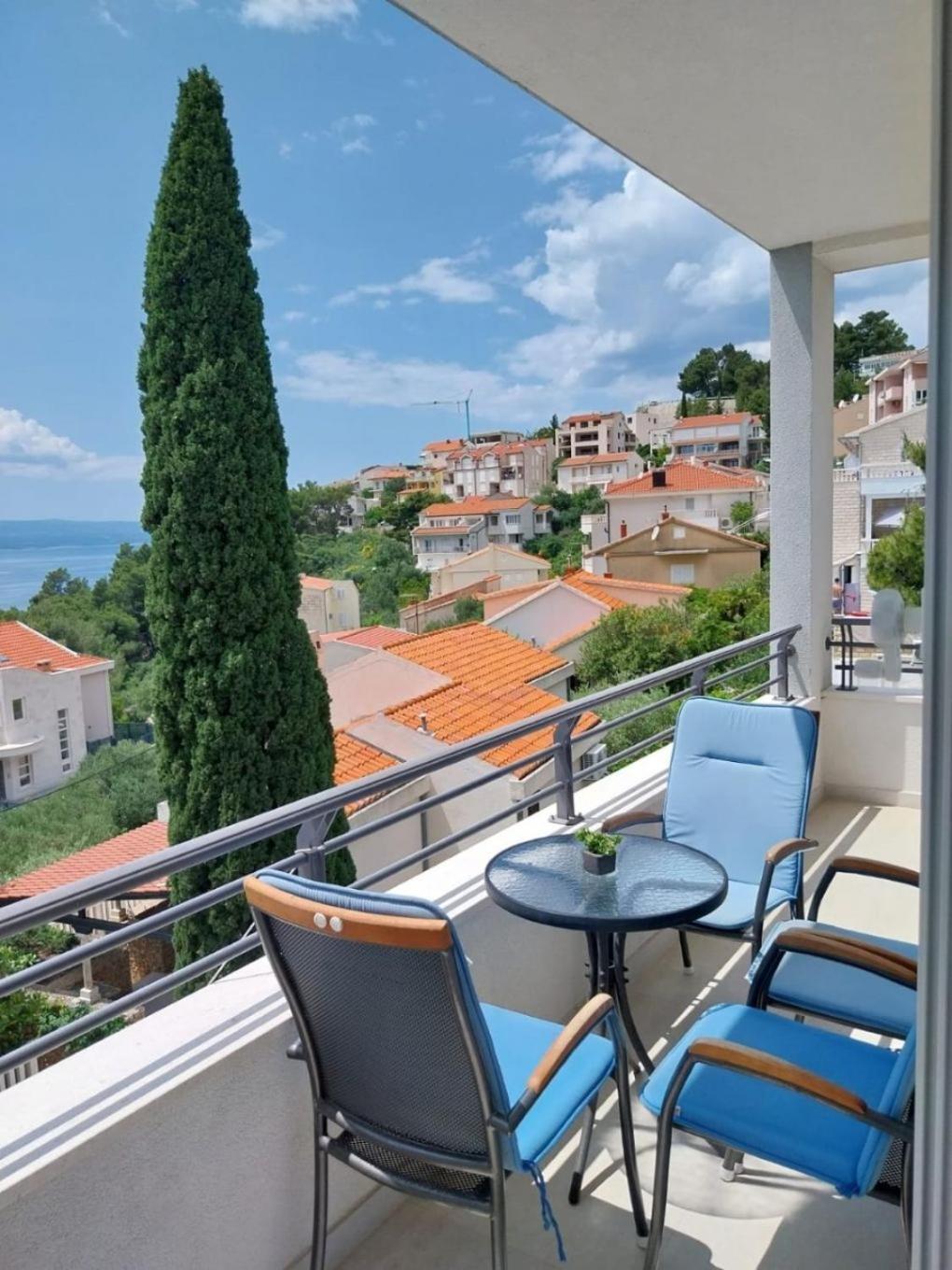 Apartments Josip Baska Voda Exterior photo